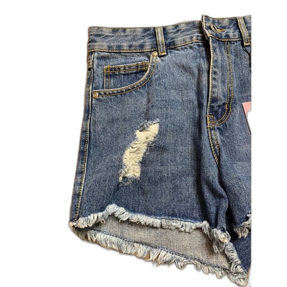 Avec Les Filles Distressed Jean Shorts size 27 NWT - Picture 2 of 4